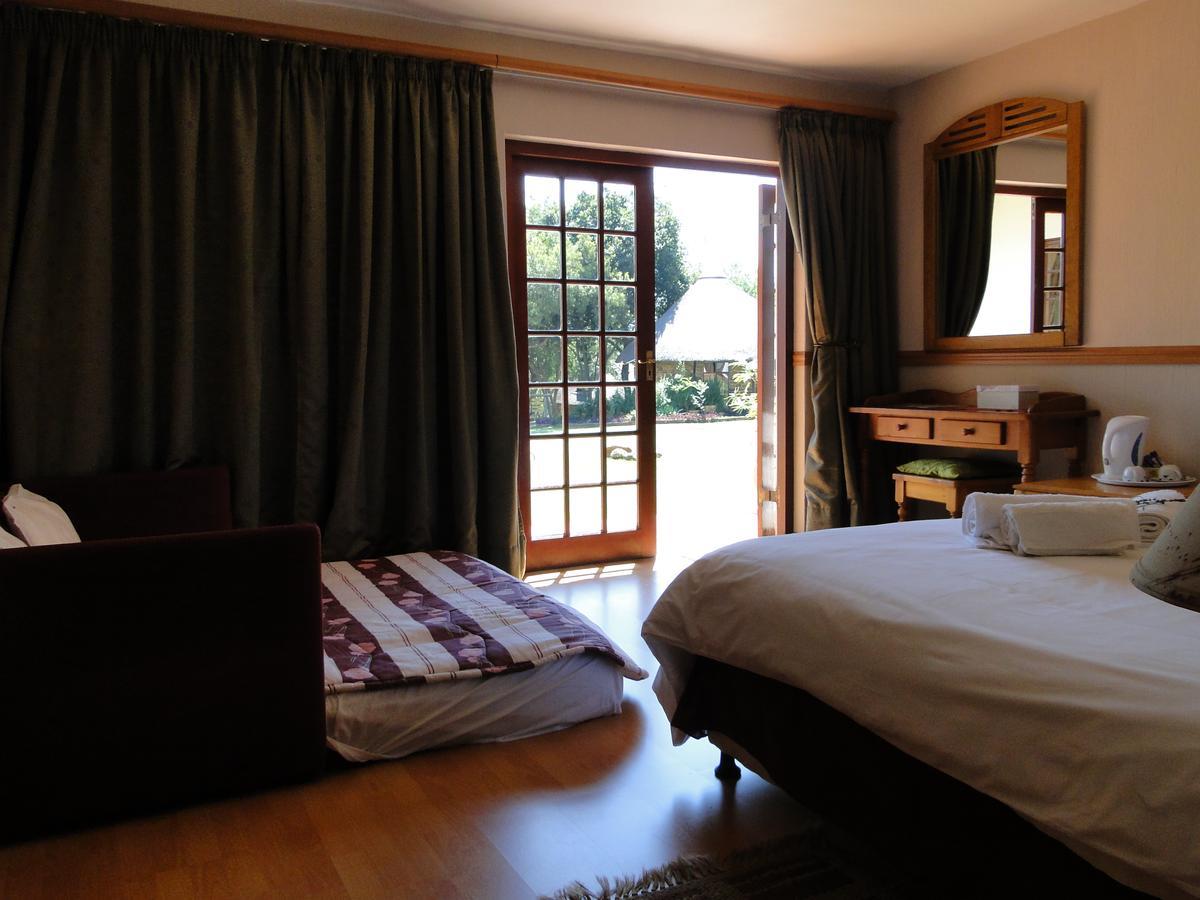 Mokoya Lodge Hekpoort エクステリア 写真